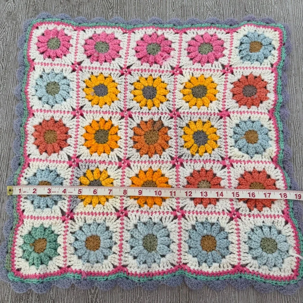 Handmade Crochet Granny Square Baby Blanket Floral 3D Sunflowers Pink Blue 19x18
